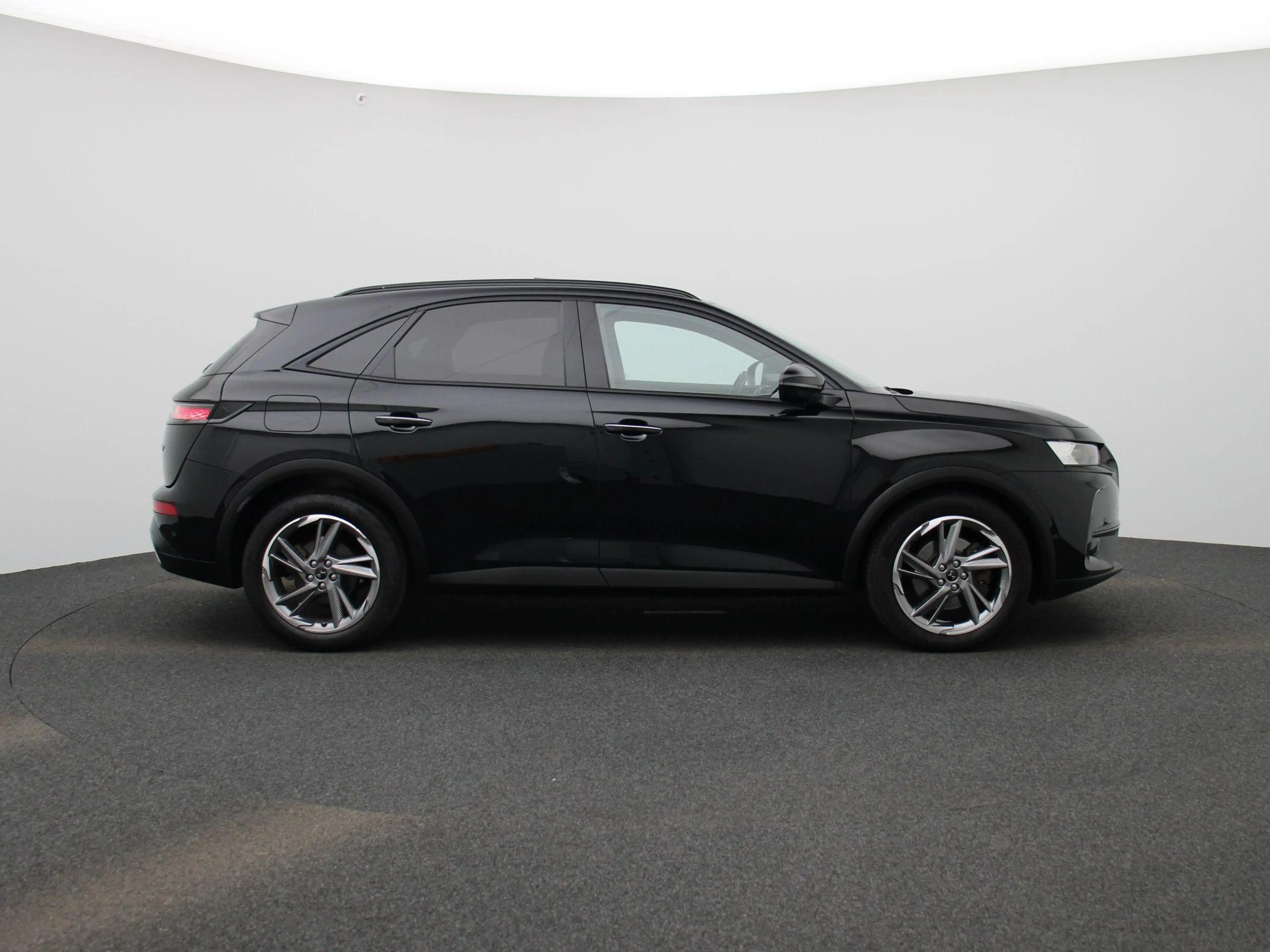 DS Automobiles DS 7 Crossback E-Tense Ligne Noire — photo 6