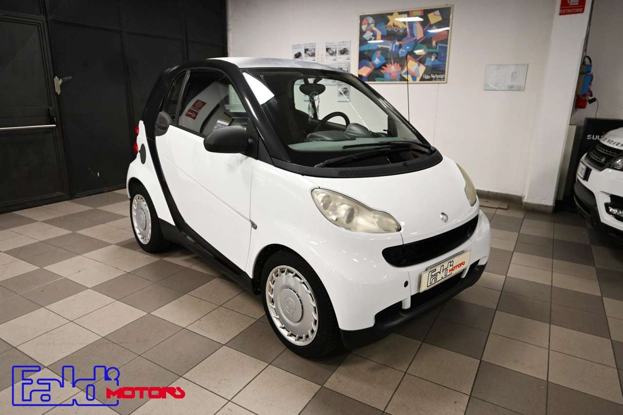 smart forTwo 1000 52 kW coupé pure