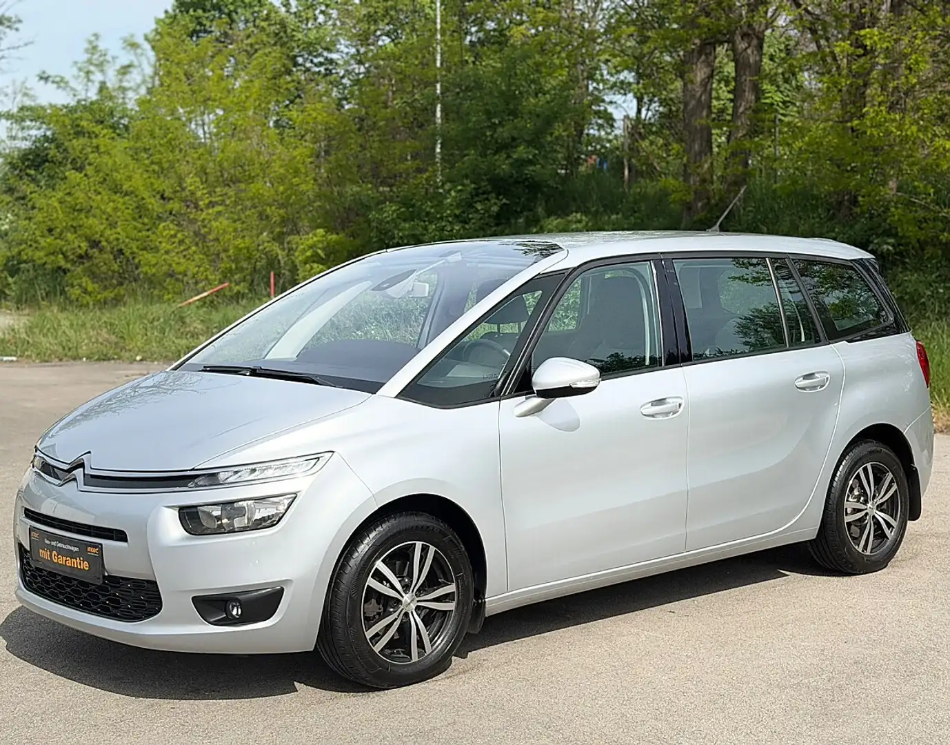 Citroen Grand C4 Picasso e-HDi 115 7Sitzer sehr gute Ausstattung Grau - 2