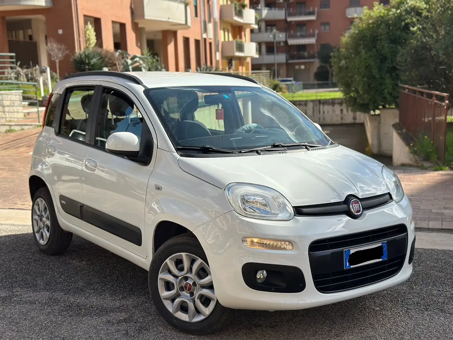 Fiat Panda Panda 0.9 t.air t. natural power Lounge 80cv Bianco - 1