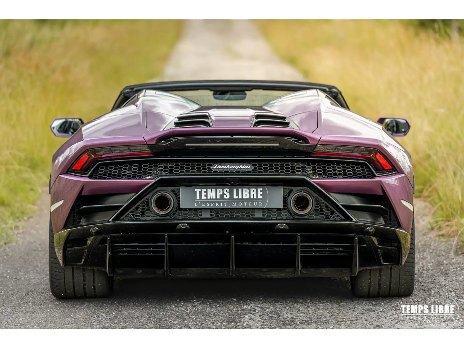 람보르기니 우라칸 EVO Spyder LP640-4 2023 버건디 사진 4