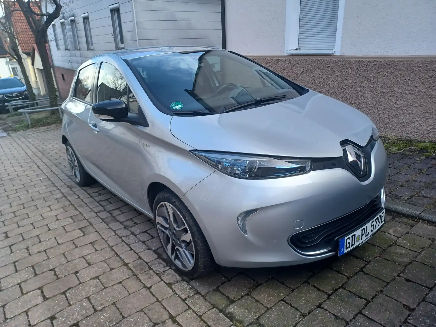 Renault ZOE (ohne Batterie) 41 kwh Life mit LIMITED Paket Stříbrná - 1