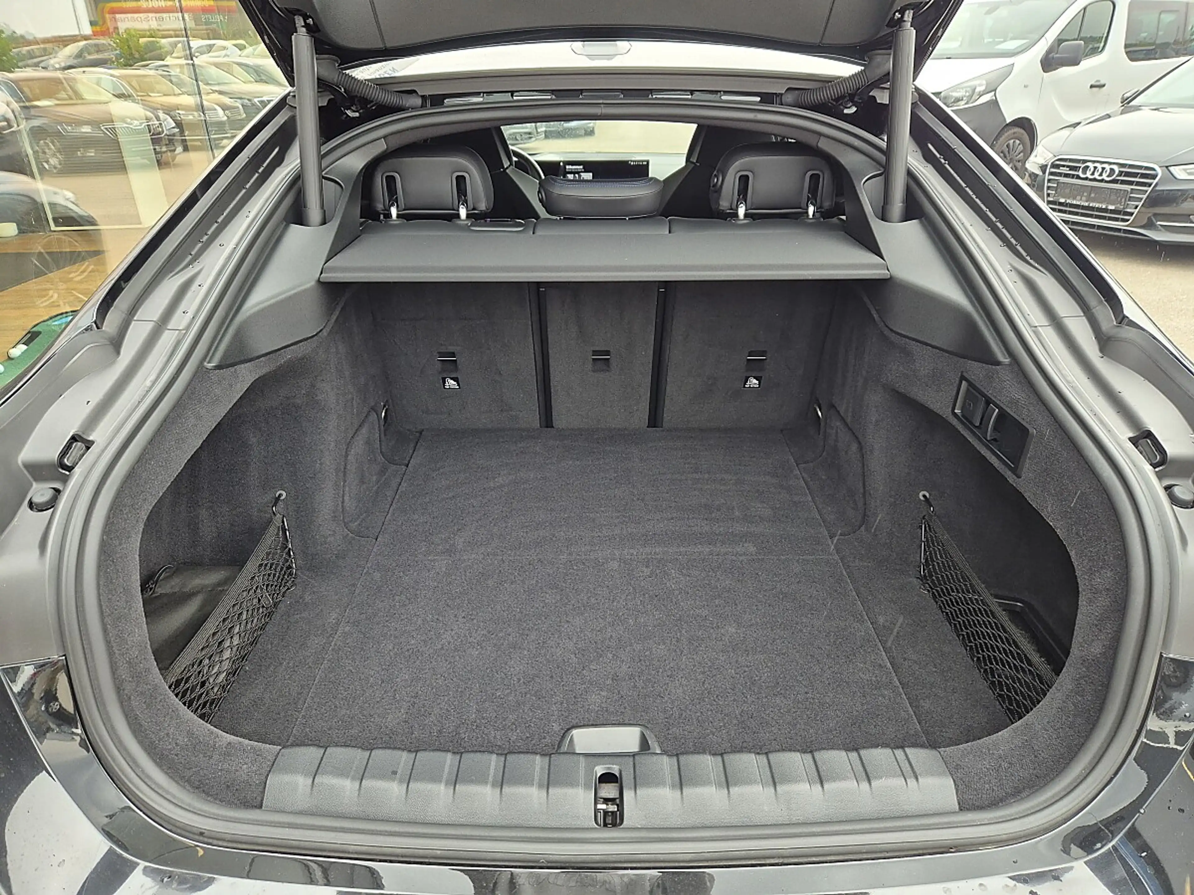 BMW i4 Gran Coupe xDrive M50 80,7kWh — photo 14