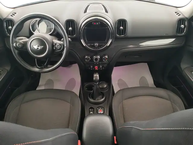 Mini Countryman view 10