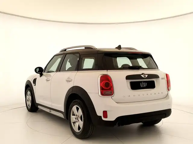 Mini Countryman view 8