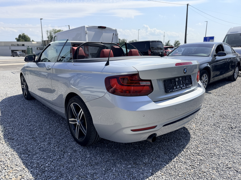 BMW 218 Cabriolet PACK SPORT CARNET COMPLET ETAT NEUF — photo 13