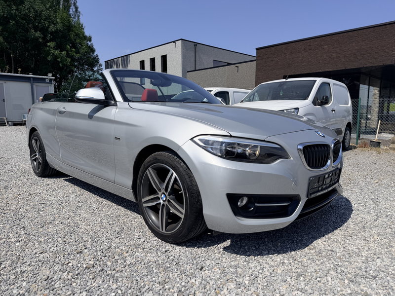 BMW 218 Cabriolet PACK SPORT CARNET COMPLET ETAT NEUF — photo 9