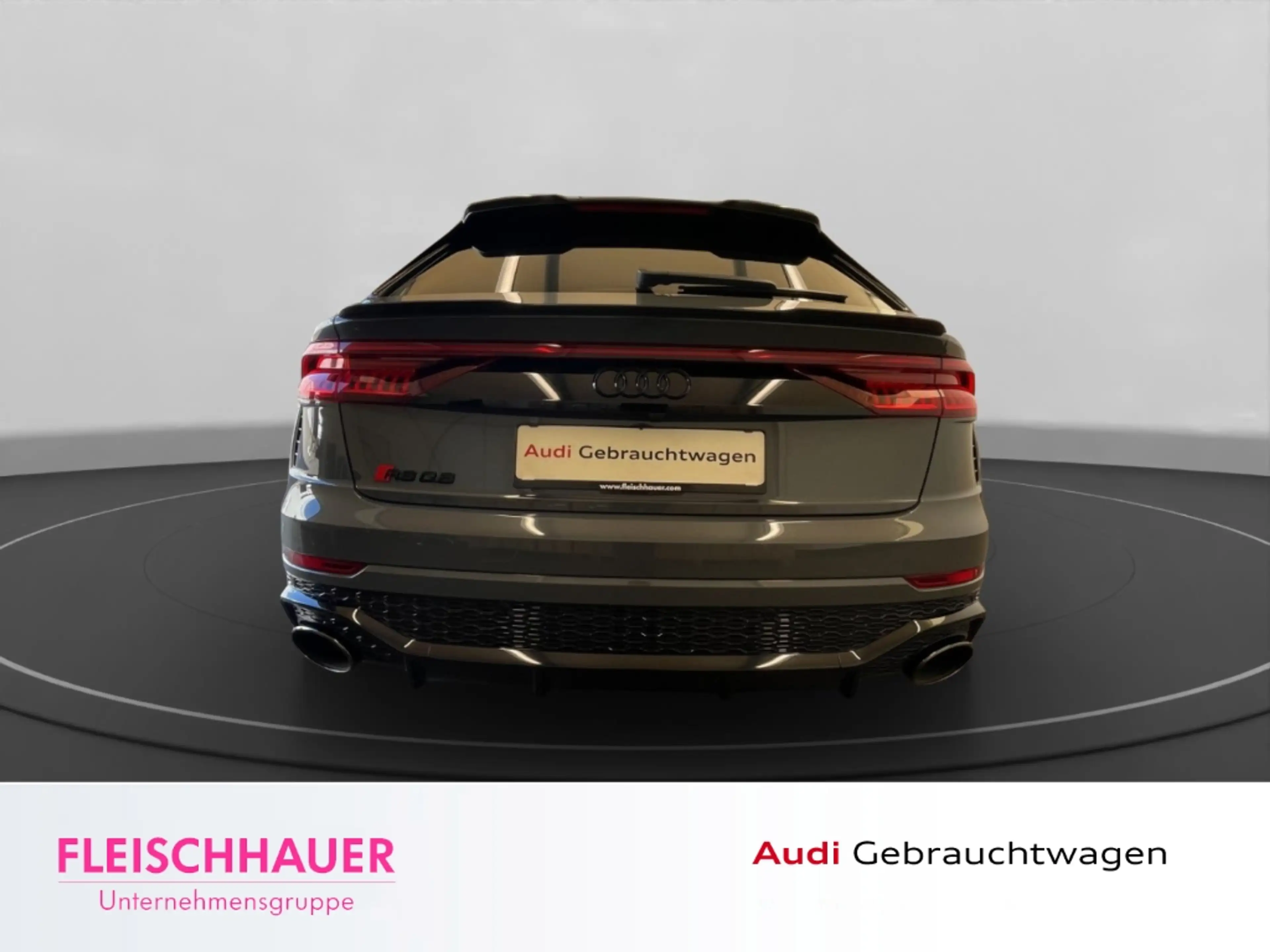 Audi RS Q8 quattro Leder Navi B & O CarPlay Tel.-Vorb. LED Lu — photo 6