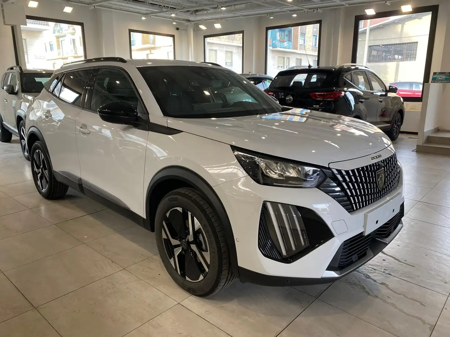 Peugeot 2008 1.2 puretech 130CV EAT/8 Allure DA IMMATRICOLARE Bianco - 2