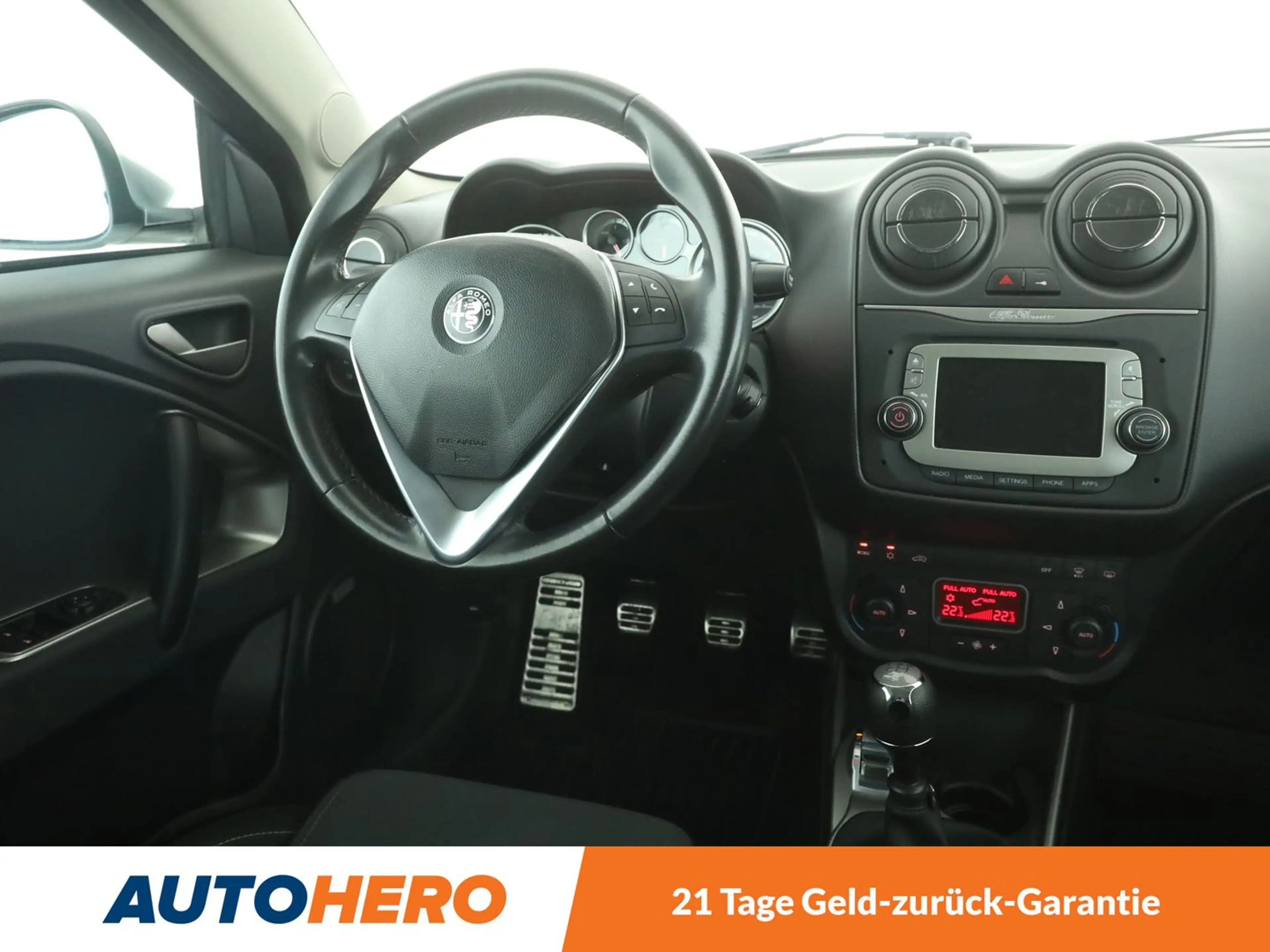 Alfa Romeo MiTo 1.3 JTD Super*TEMPO*PDC*SHZ*KLIMA*GARANTIE* — photo 13