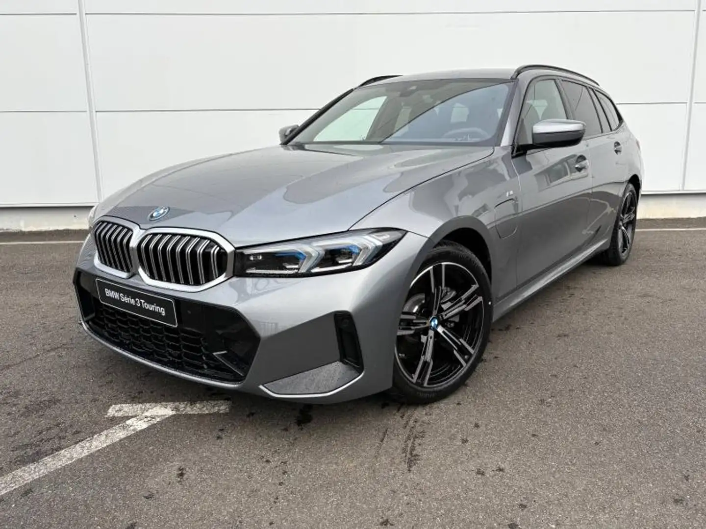 BMW 330 330eA 292ch M Sport - 1