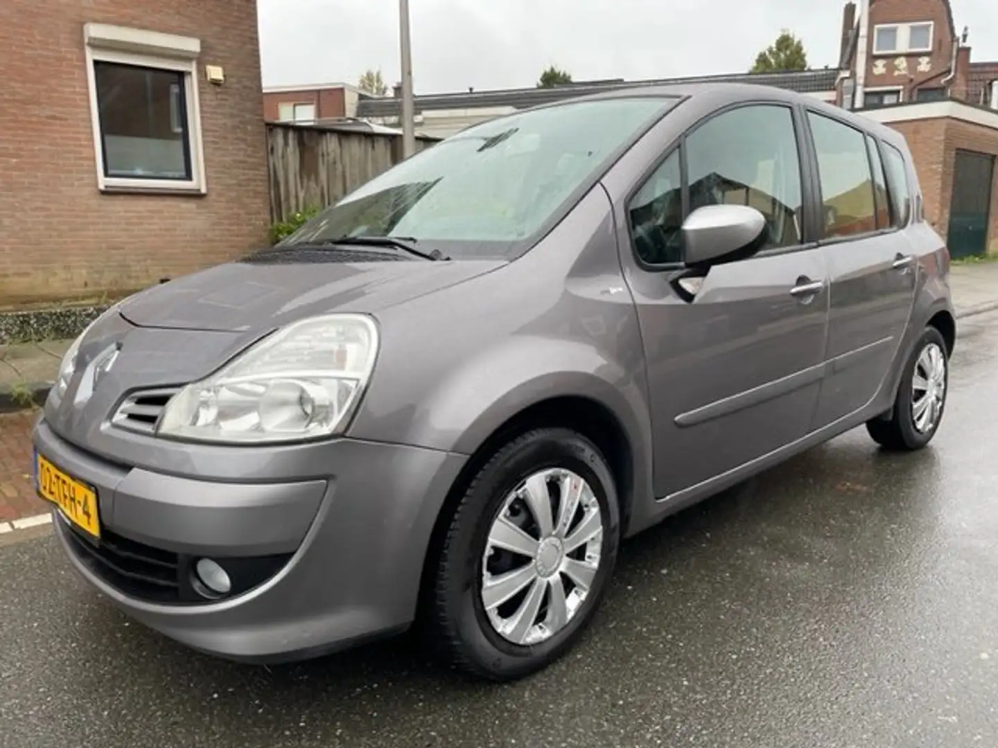 Renault Grand Modus Grijs - 1