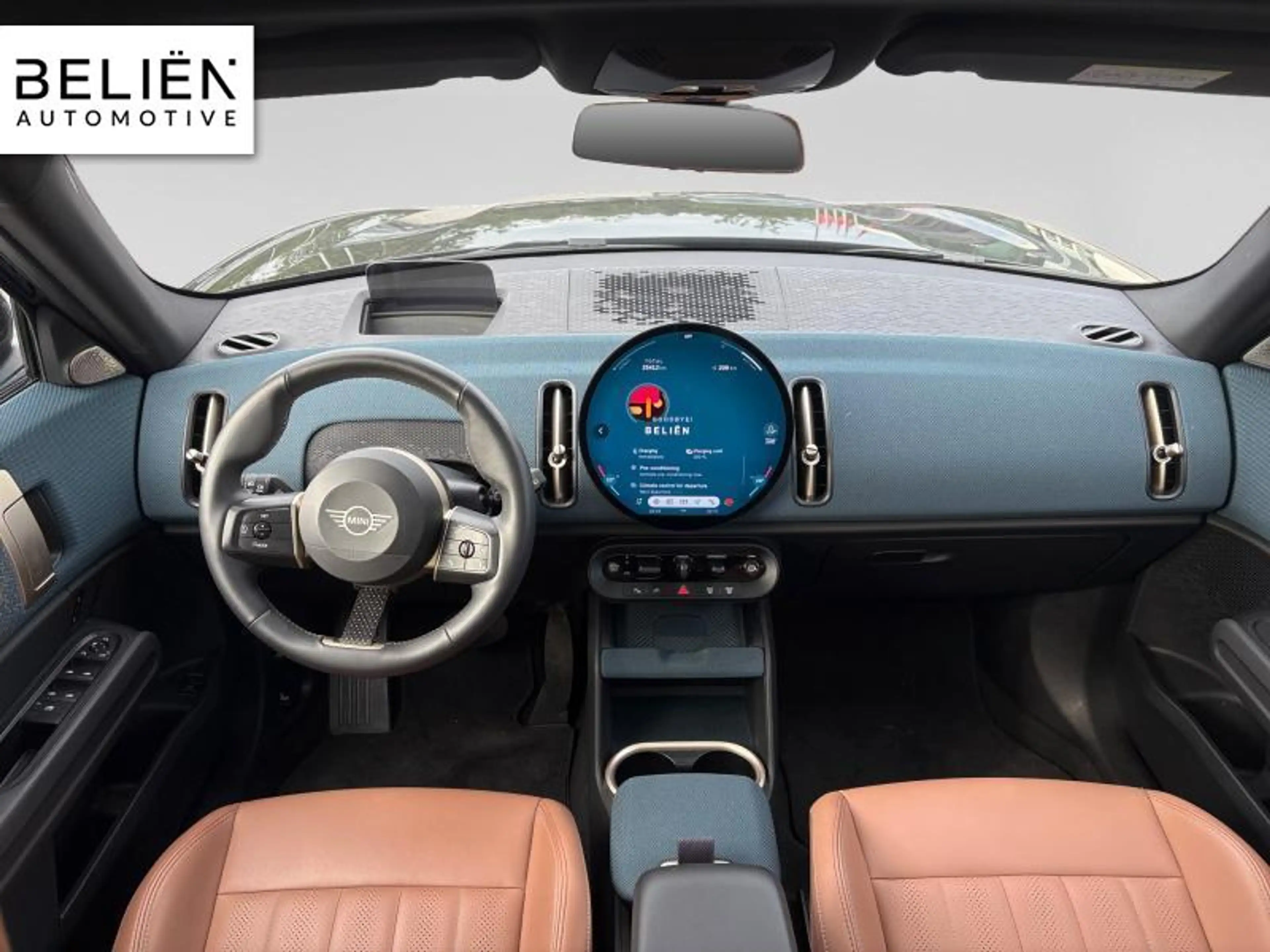 MINI Countryman E Favoured Trim — photo 8