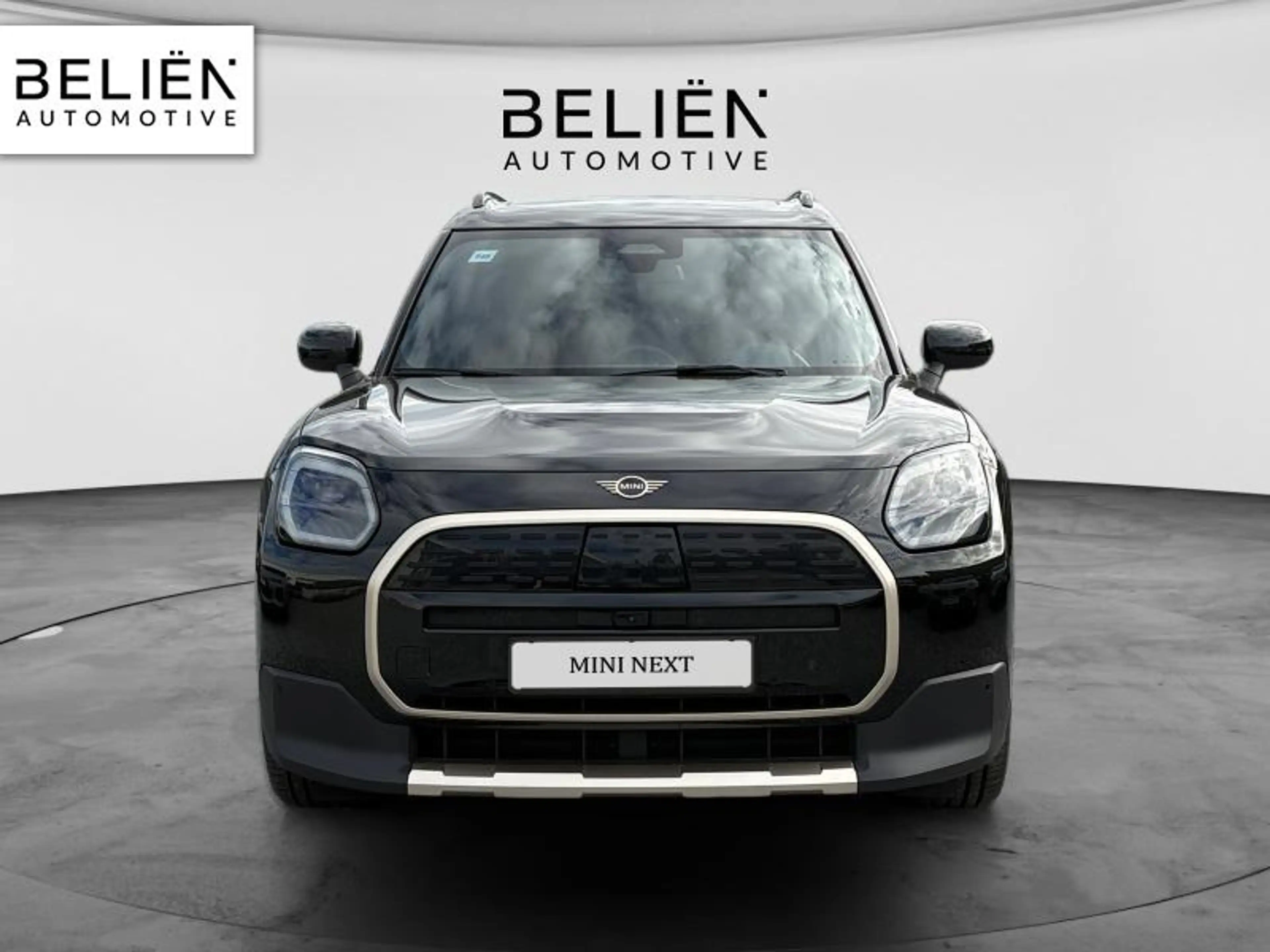 MINI Countryman E Favoured Trim — photo 3