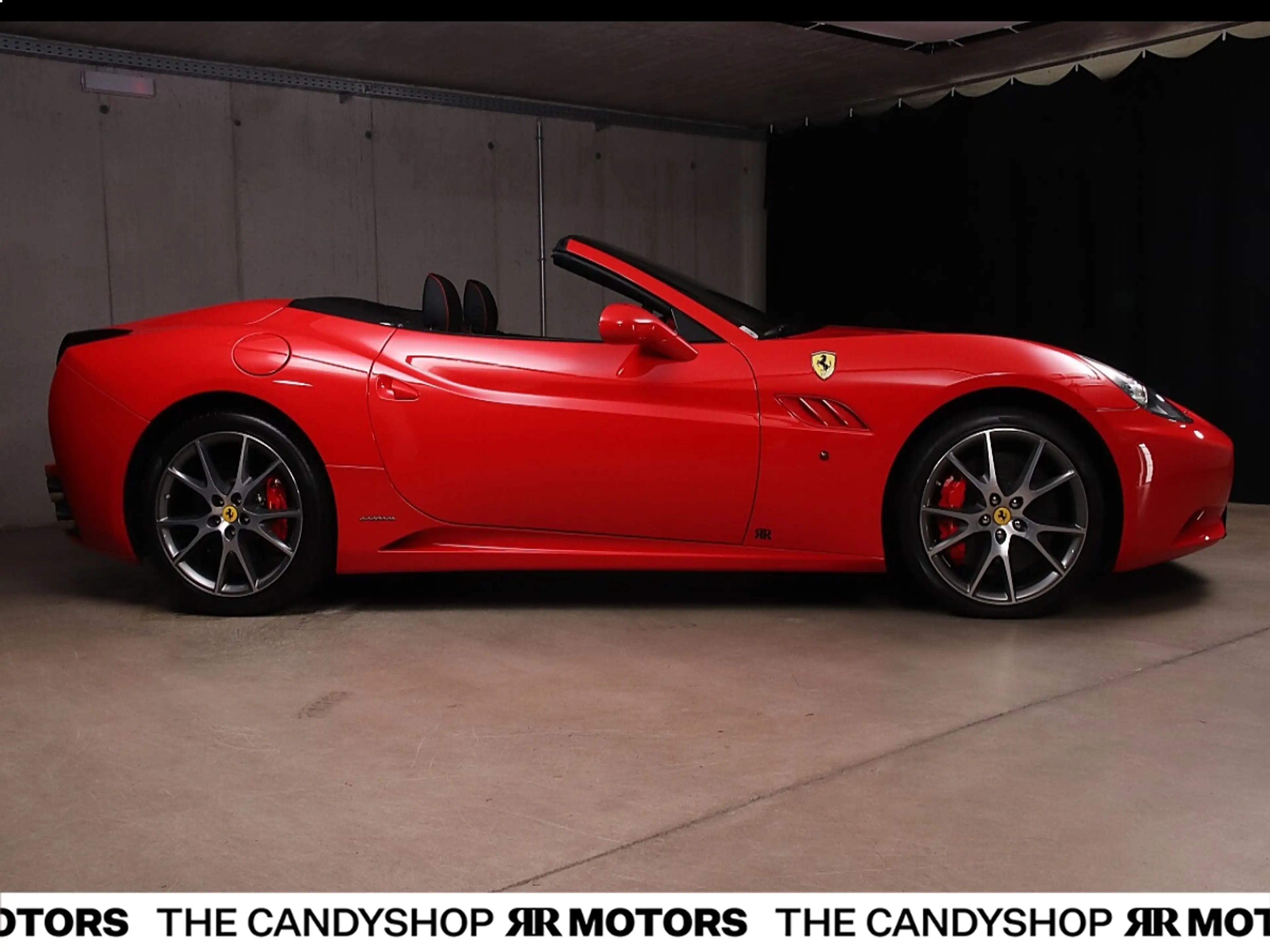 Ferrari California *Rosso_Scuderia* — photo 5