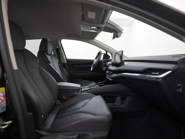 Skoda Enyaq view 3