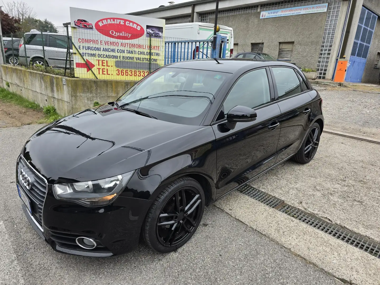 Audi A1 Sportback 1.6 tdi Ambition 90cv cingia fa.111000 Schwarz - 2