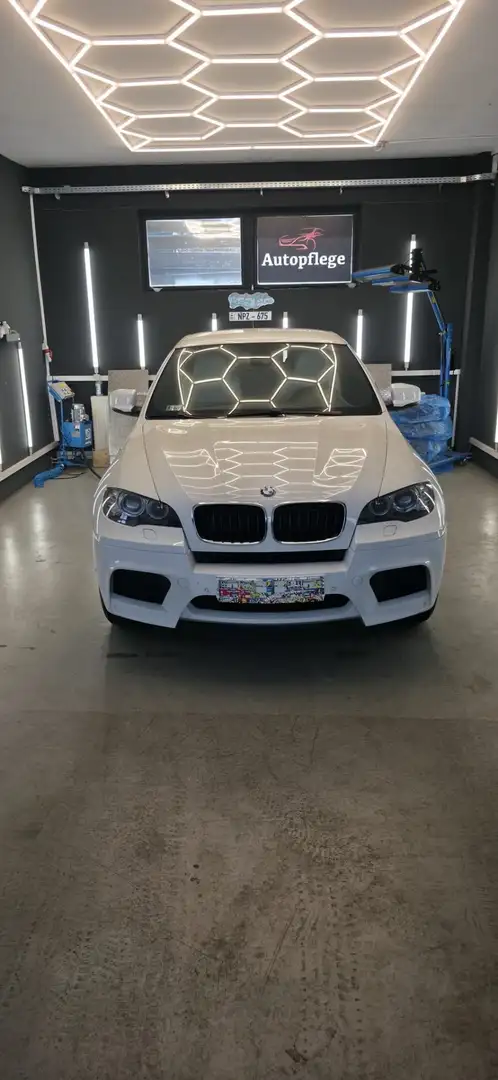 BMW X6 M BMW X6 M V8 | 198.000 km | 2 Besitzer | HUD - 1