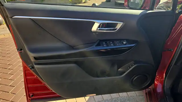 Toyota Mirai view 7