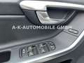 Volvo XC60 Kinetic 2WD*PANO*TEMPO*1-HAND* Weiß - thumbnail 40
