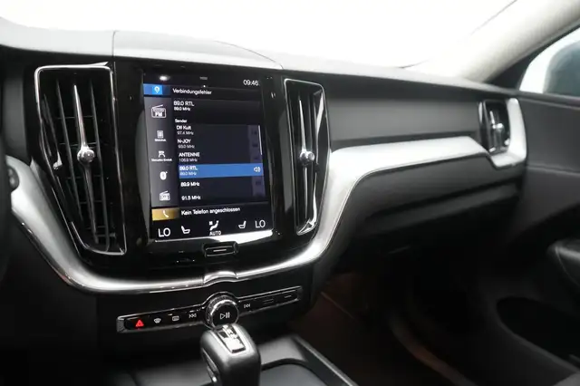 Volvo XC60 view 16
