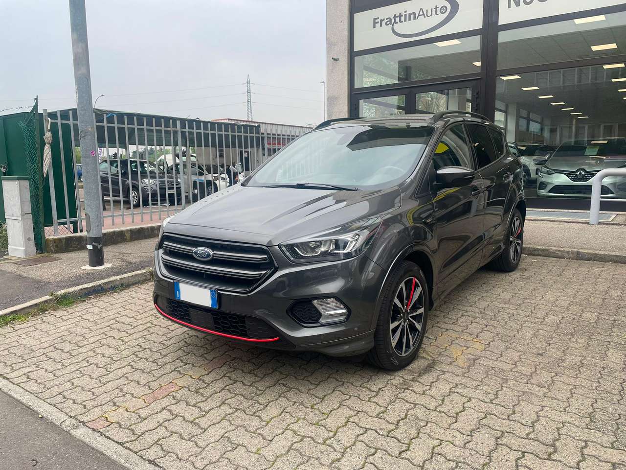Ford Kuga 1.5 TDCI 120 CV S&S 2WD ST-Line