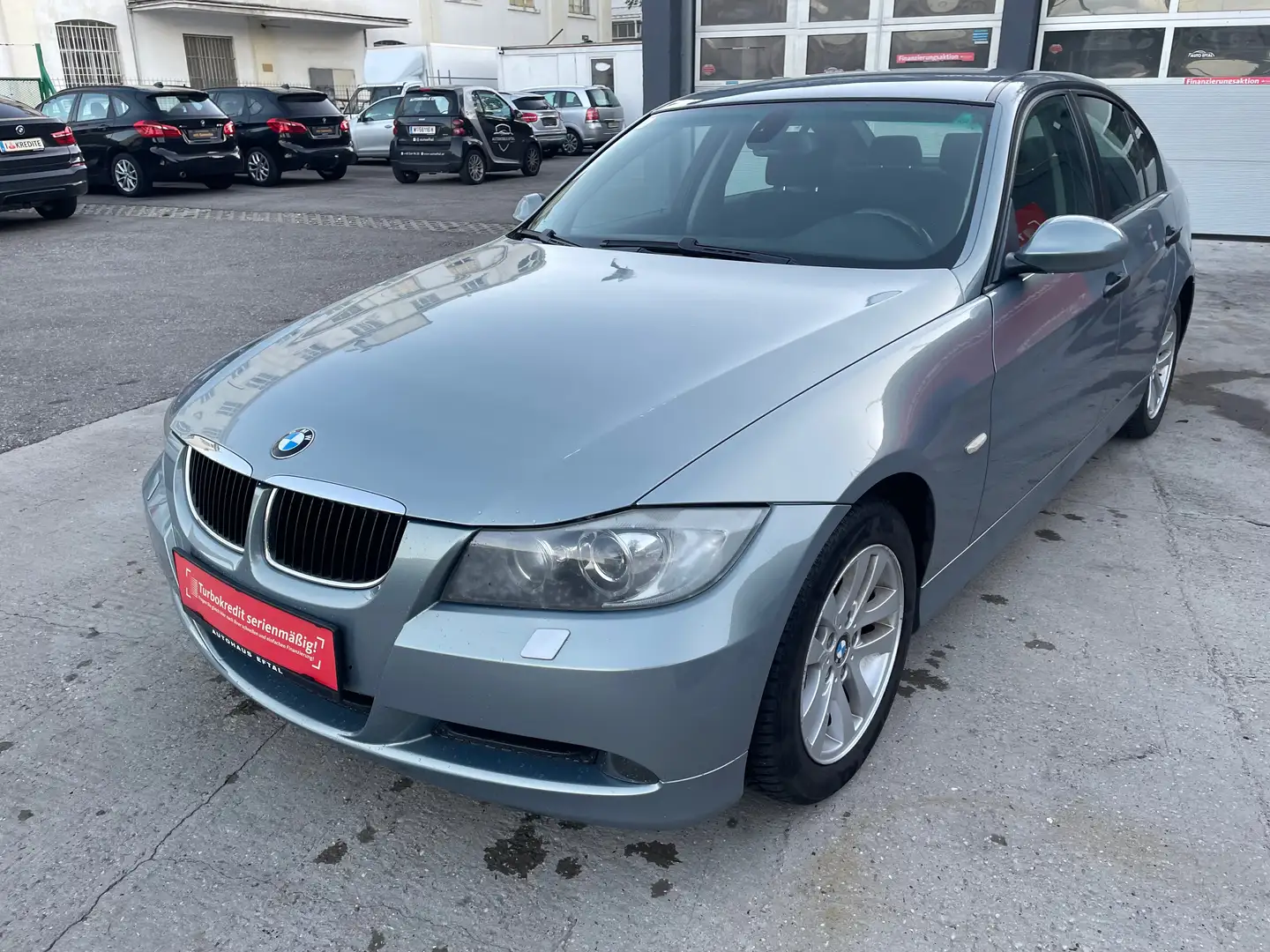 BMW 318 318i Aut.*KEIN PICKERL*XENON*EXPORT*TEMPOMAT* Gris - 2