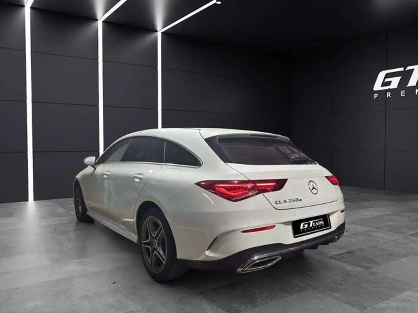 Mercedes-Benz CLA 250 Shooting Brake 250e 8G-DCT Blanco - 2