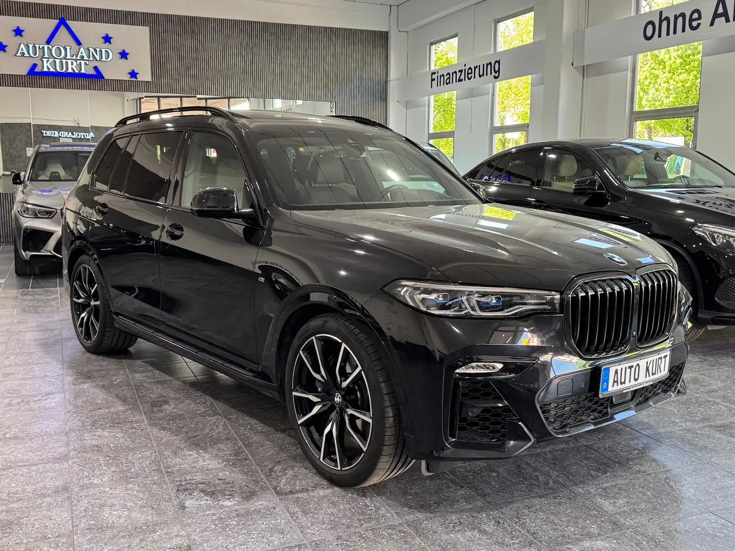 BMW X7 40 d M Sport*22`*SKY*Soft*Laser*Gestik*Sthz* Schwarz - 1