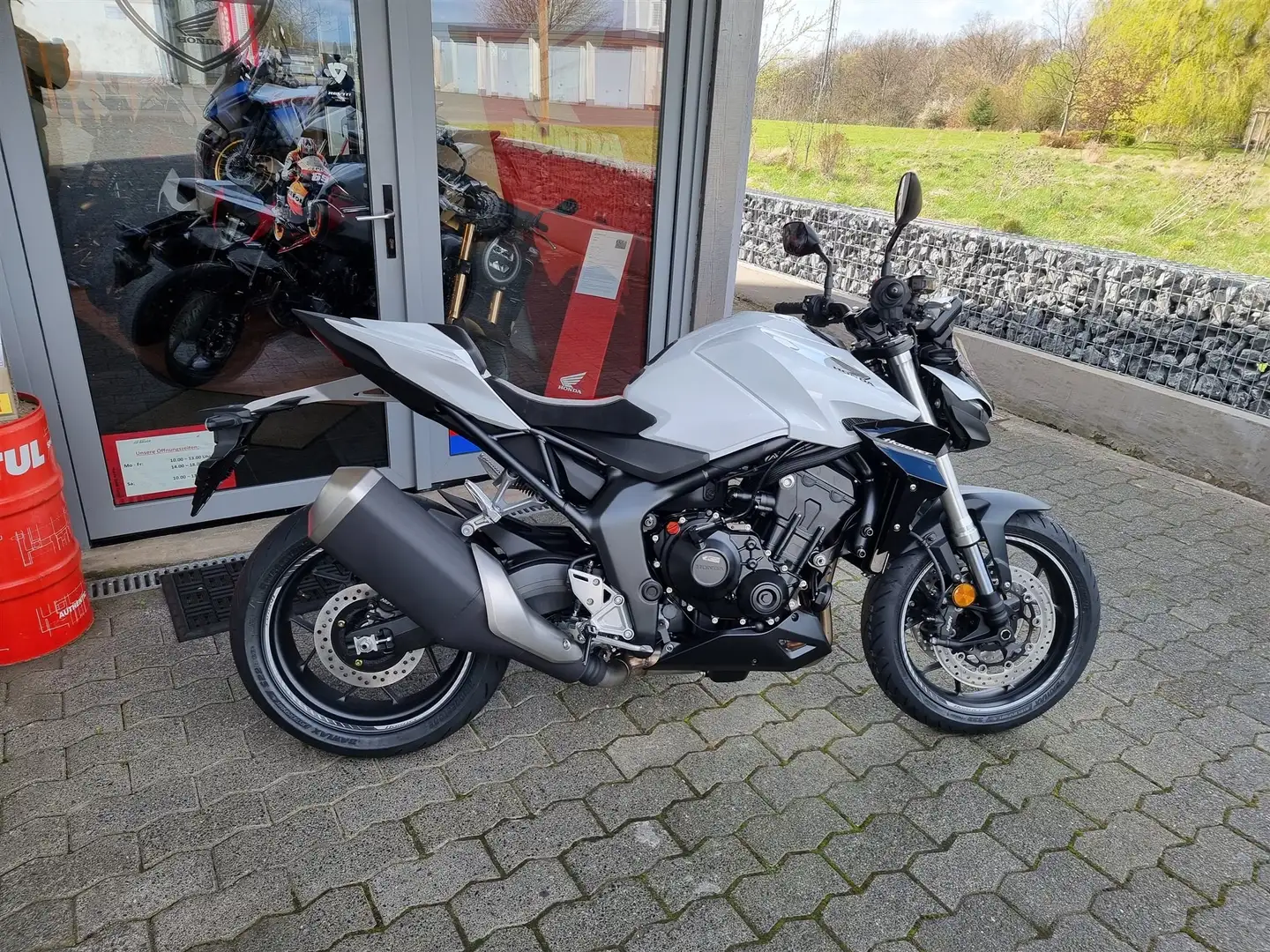 Honda Hornet Neufahrzeug auf Lager Alb - 2