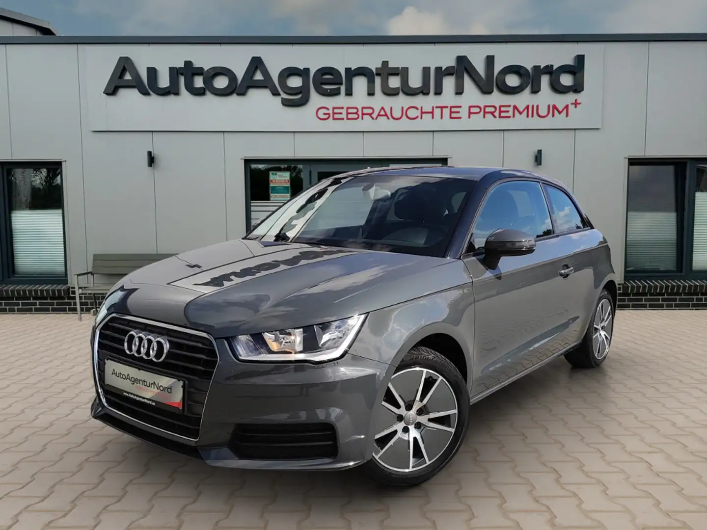 Audi A1 1.0 TFSI+PDC+SHZ+TEMP+KLIMA Gris - 1