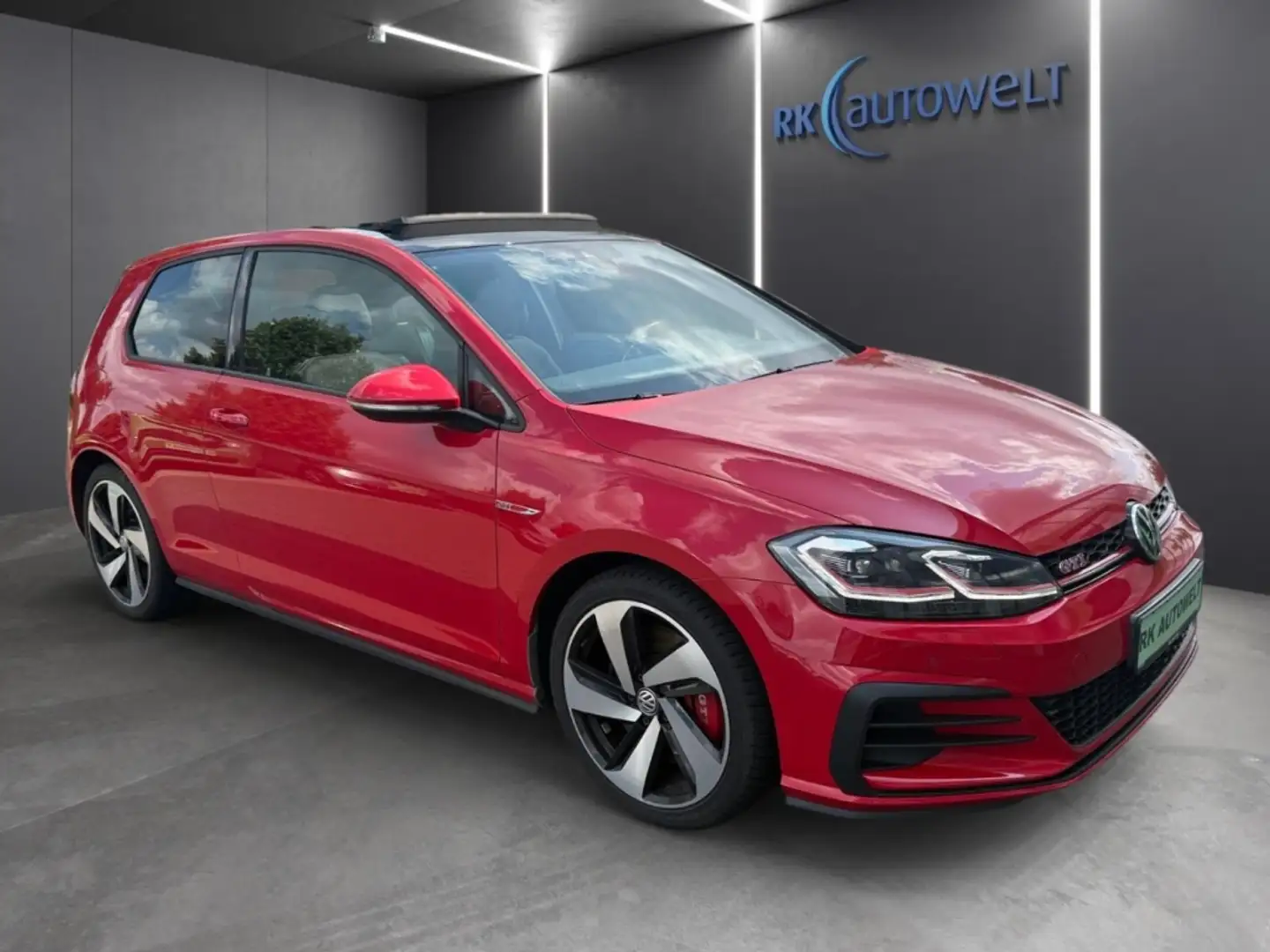 Volkswagen Golf GTI VII 2.0 TSI DSG Navi,Klima,Schiebedach,AHK Rojo - 2