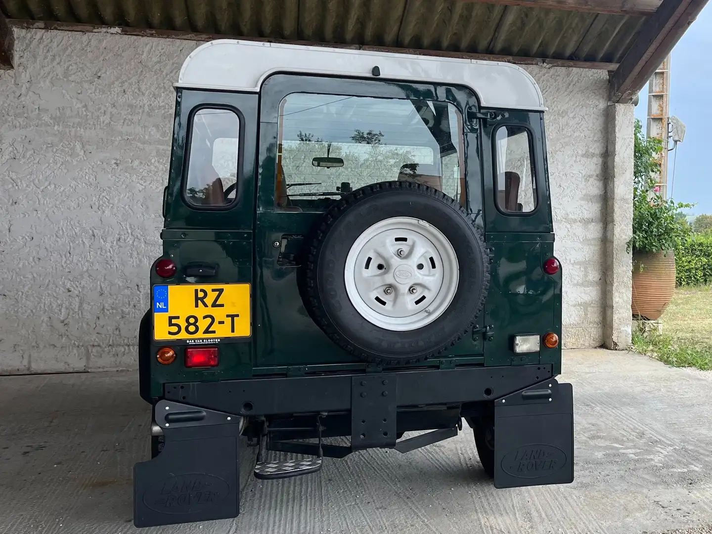 Land Rover Defender 90 2.0 16V 6 persoons Vert - 1