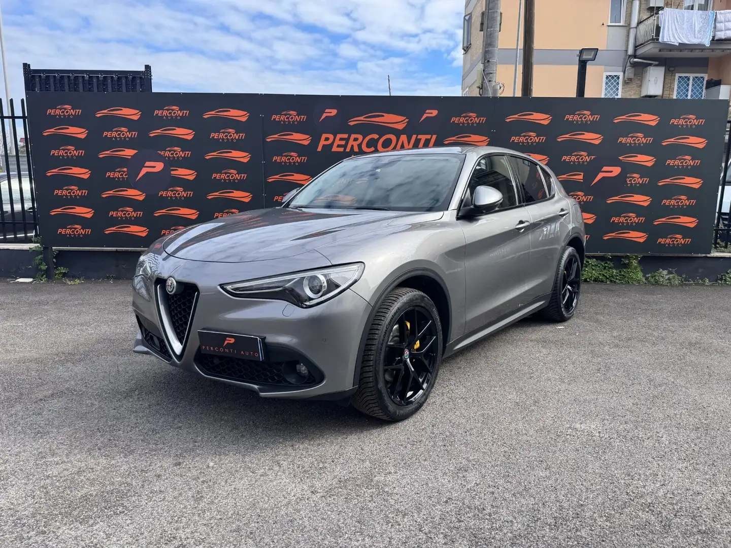 Alfa Romeo Stelvio 2.2 Turbodiesel 210 CV AT8 Q4 Executive Grigio - 1