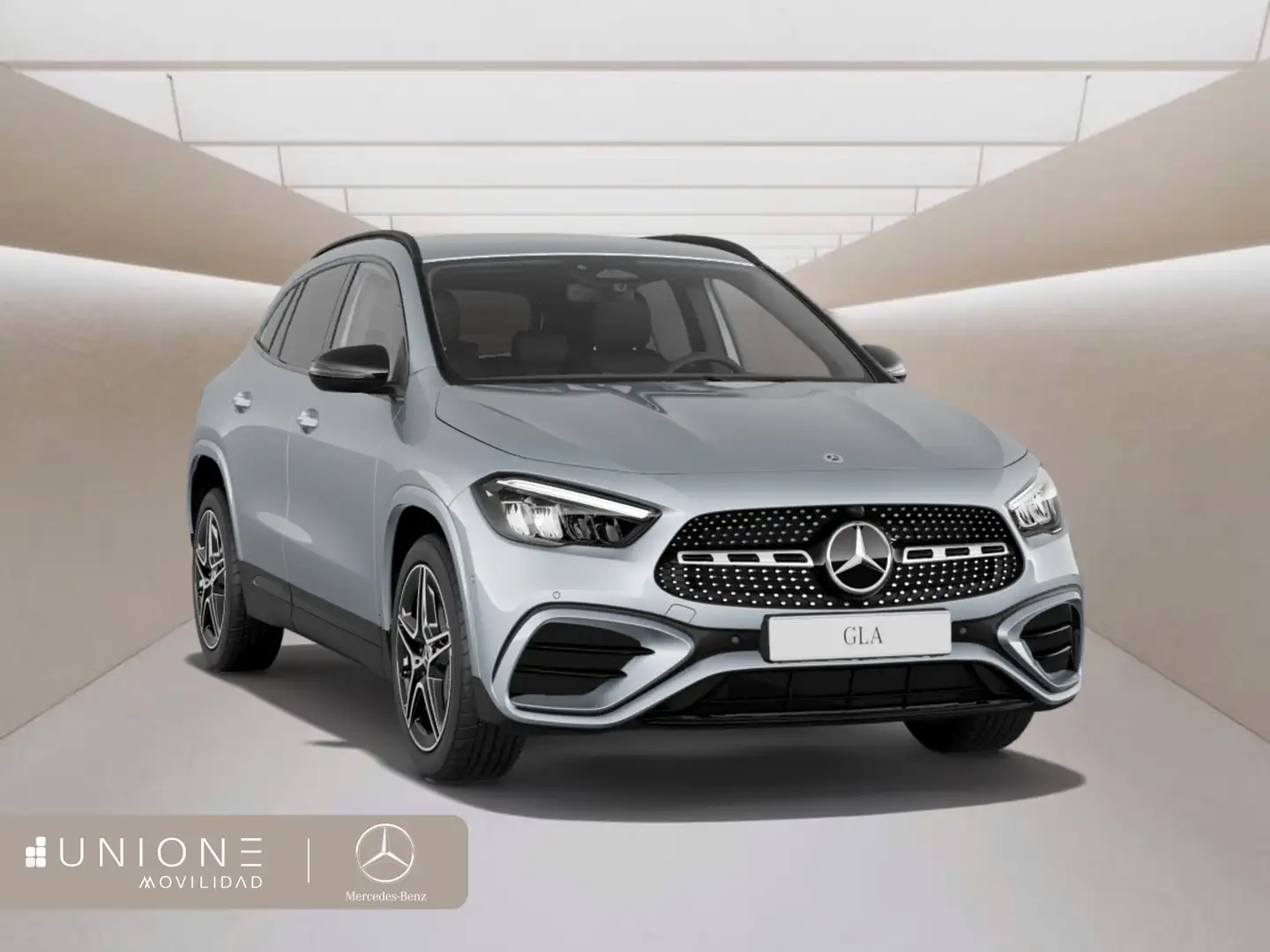 Mercedes-Benz GLA 200 d - 2