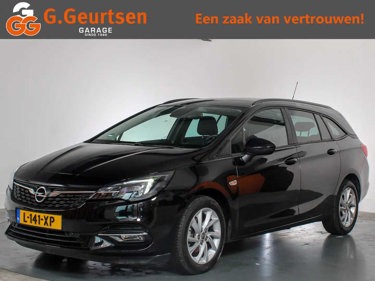 Opel Astra Sports Tourer 1.4T 145PK! Ultimate, LED, Cruise Co Schwarz - 1