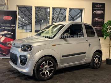 DCI  8 PS 2500 KM !! Mopedauto Minicar 45KM