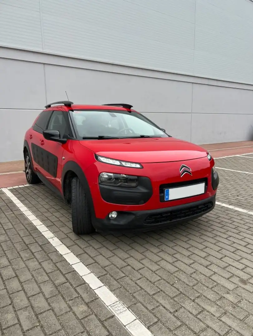 Citroen C4 Cactus 1.5BlueHDi S&S Shine 100 Rojo - 2
