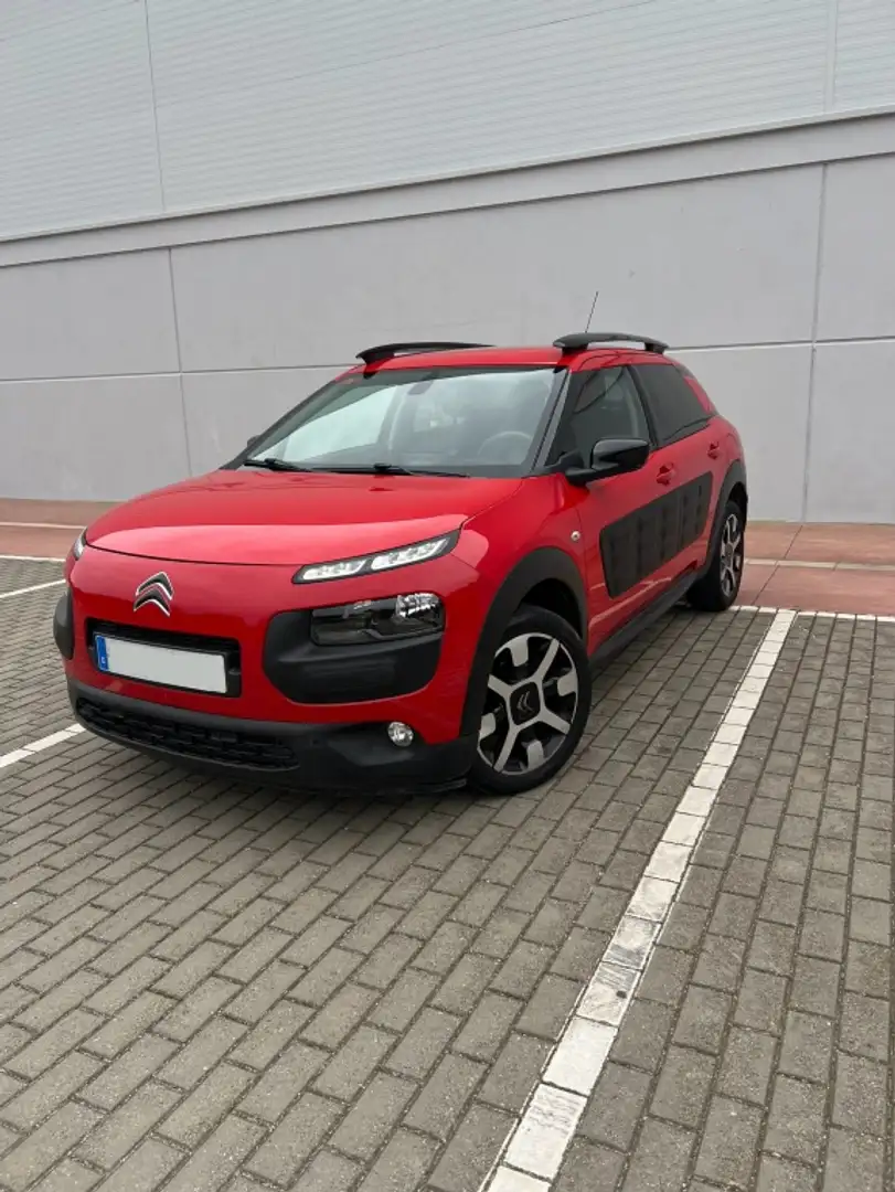 Citroen C4 Cactus 1.5BlueHDi S&S Shine 100 Rojo - 1