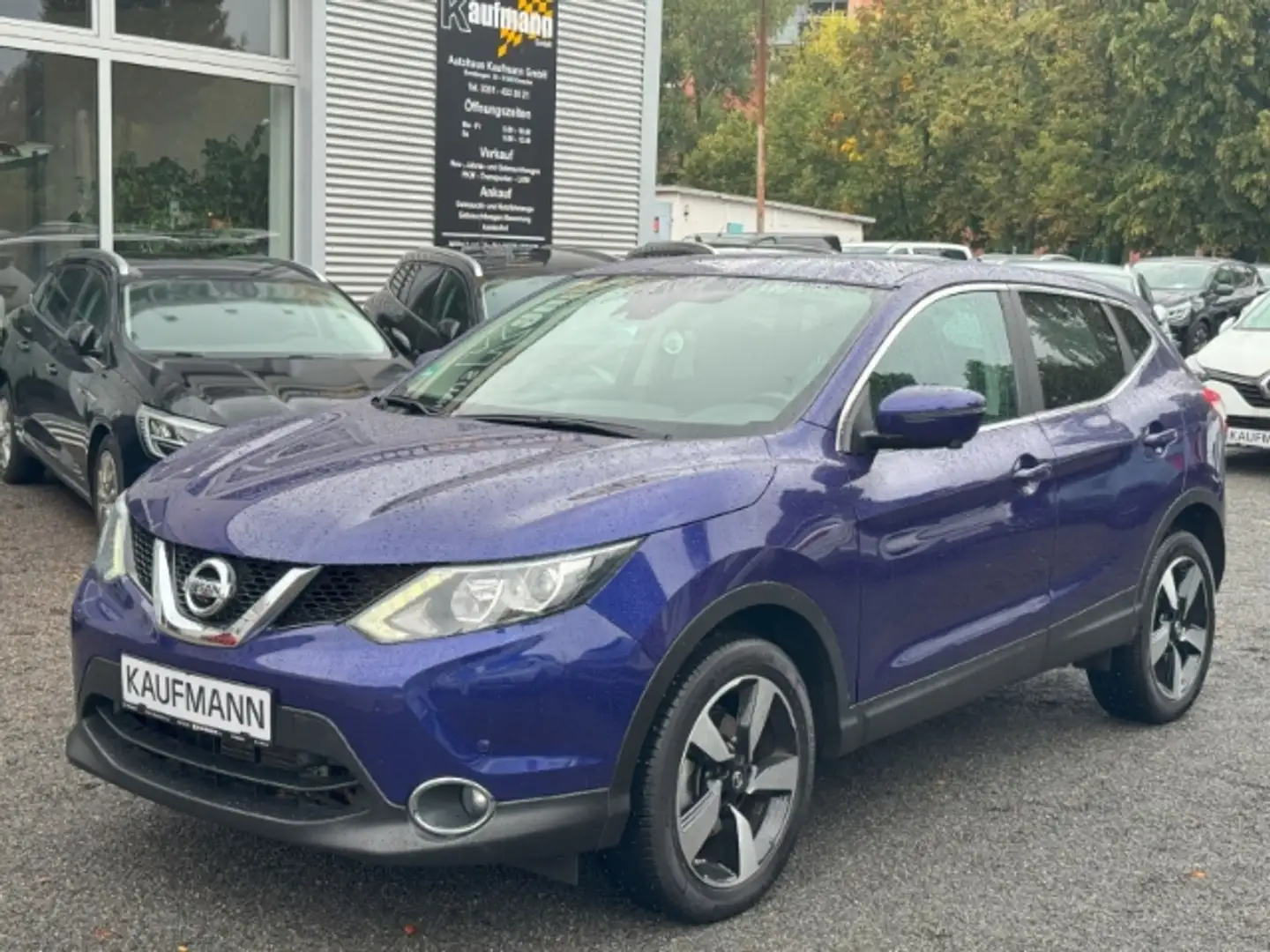 Nissan Qashqai N-Connecta 1.2 DIG-T Blau - 1