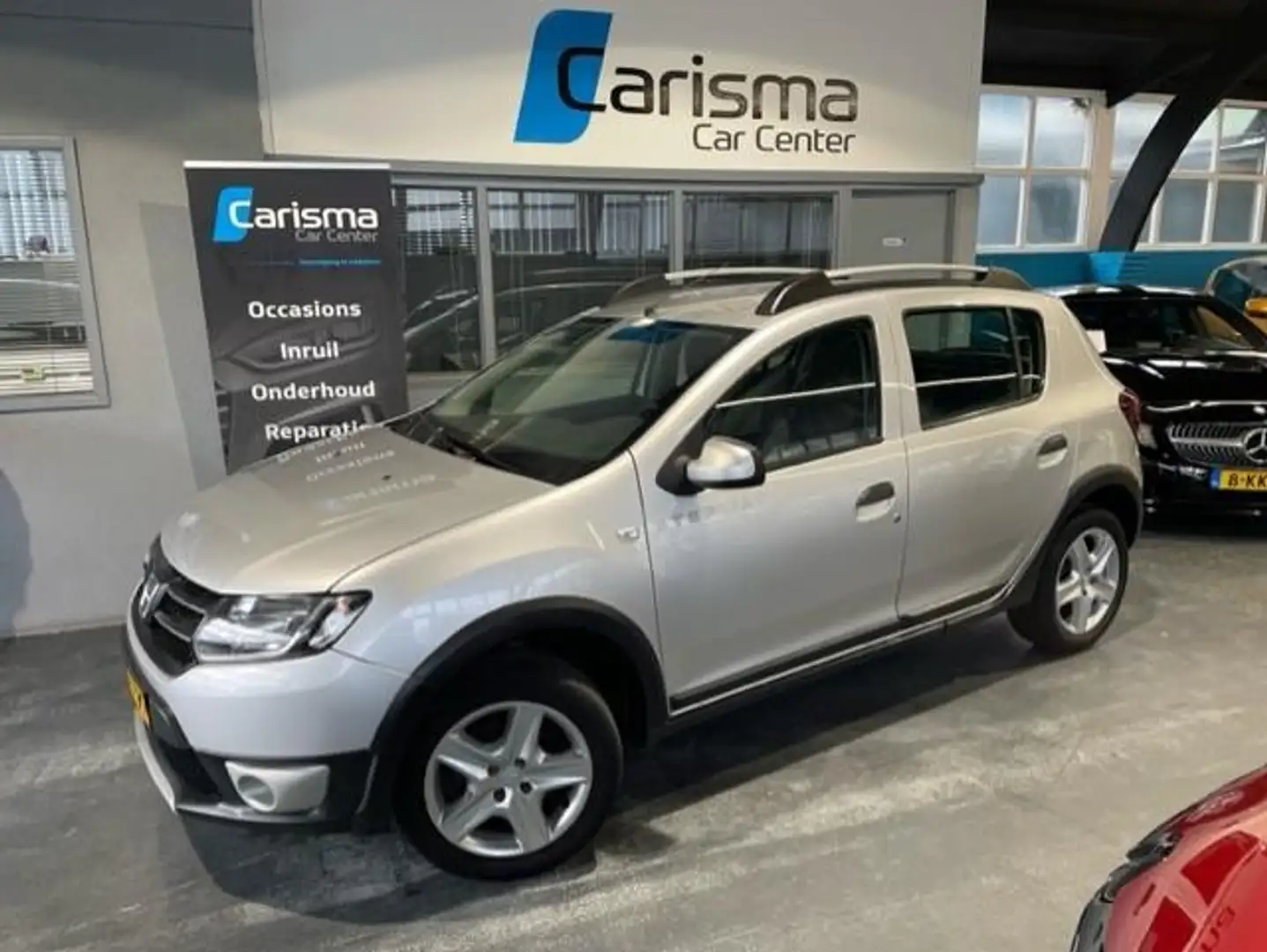 Dacia Sandero 0.9 TCe Stepway Lauréate|Navi|Cruise|PDC|NW Kettin Gris - 2