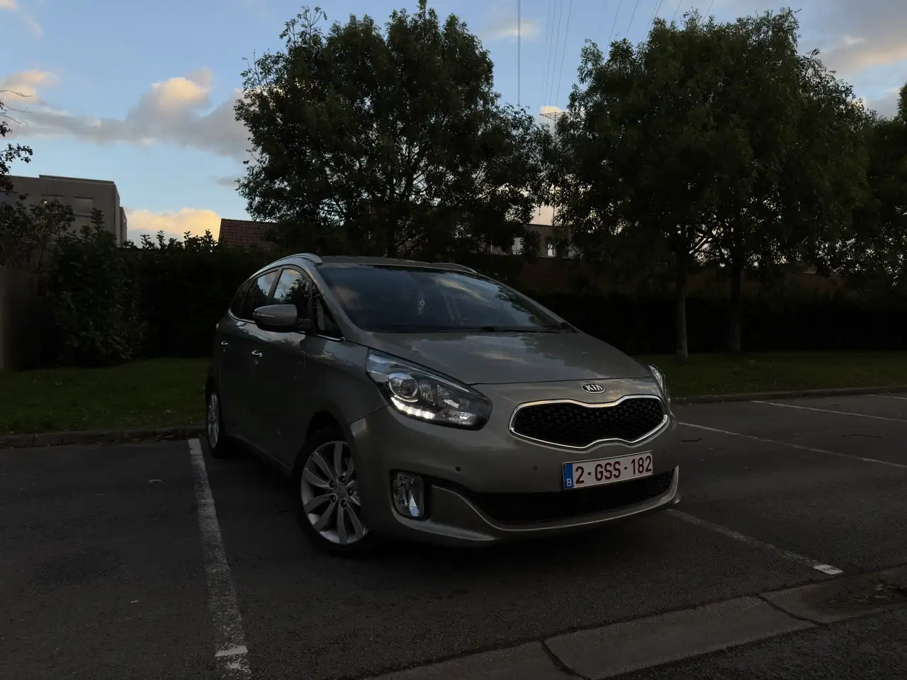 Kia Carens