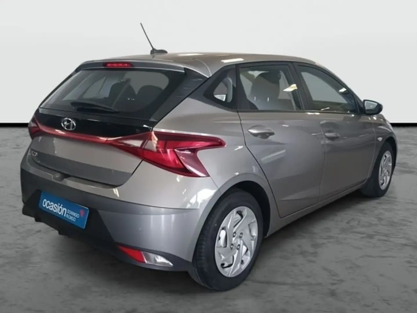 Hyundai i20 Nuevo 1.2 MPI 62 kW (84 CV) MT5 2WD Sense Gris - 2