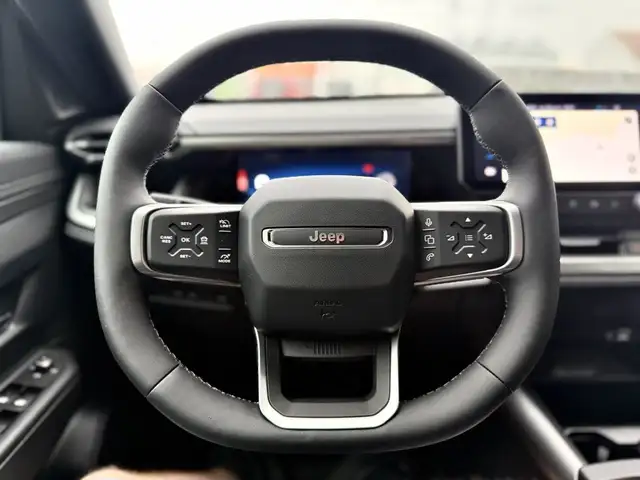 Jeep Compass view 14