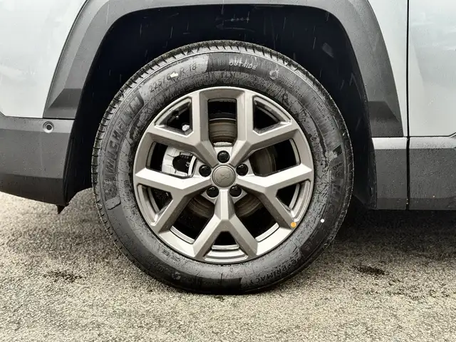 Jeep Compass view 4