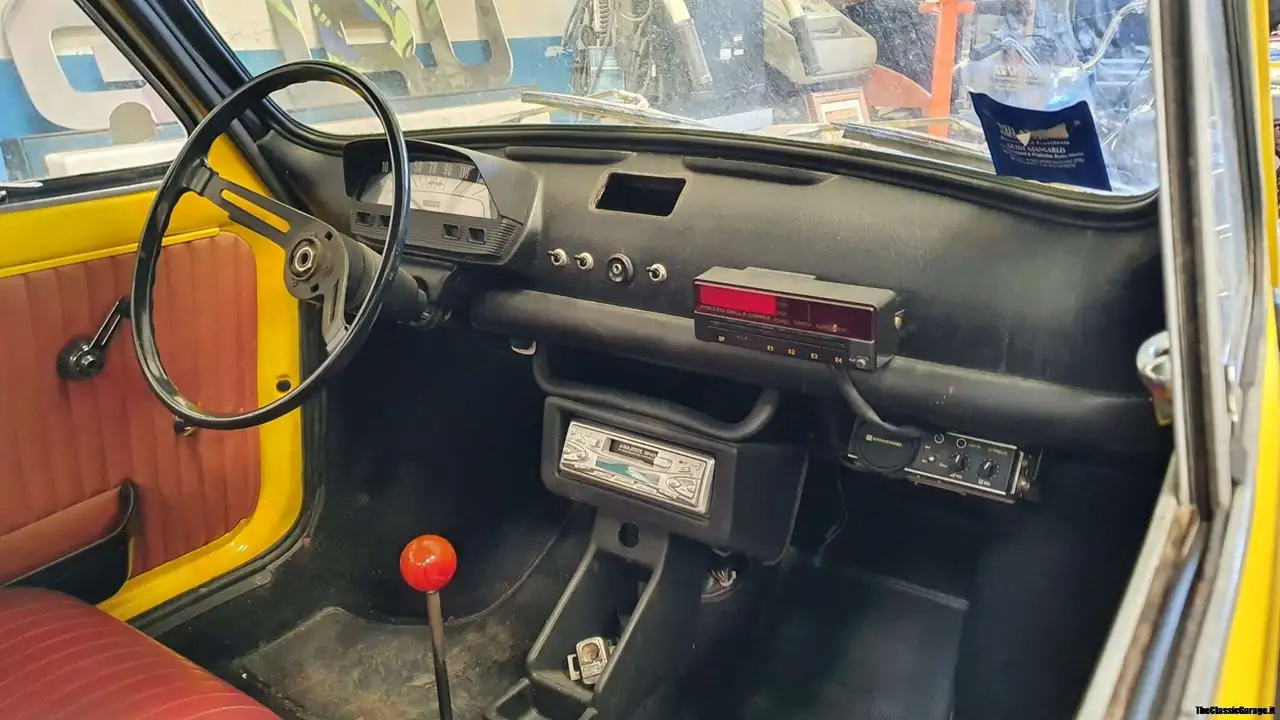 Fiat 500 L ex Taxi Bar Sport Tavullia, foto 7