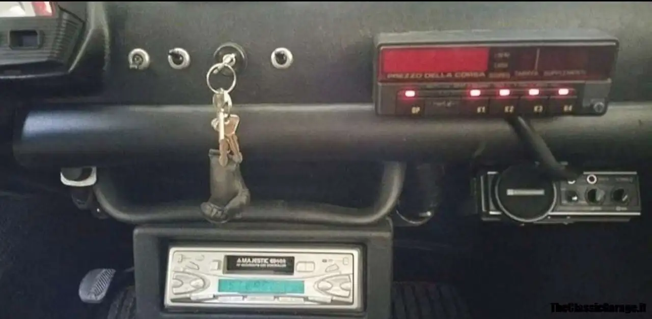 Fiat 500 L ex Taxi Bar Sport Tavullia, foto 8