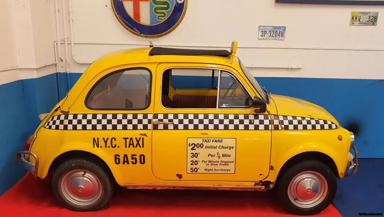 Fiat 500 L ex Taxi Bar Sport Tavullia, foto 2