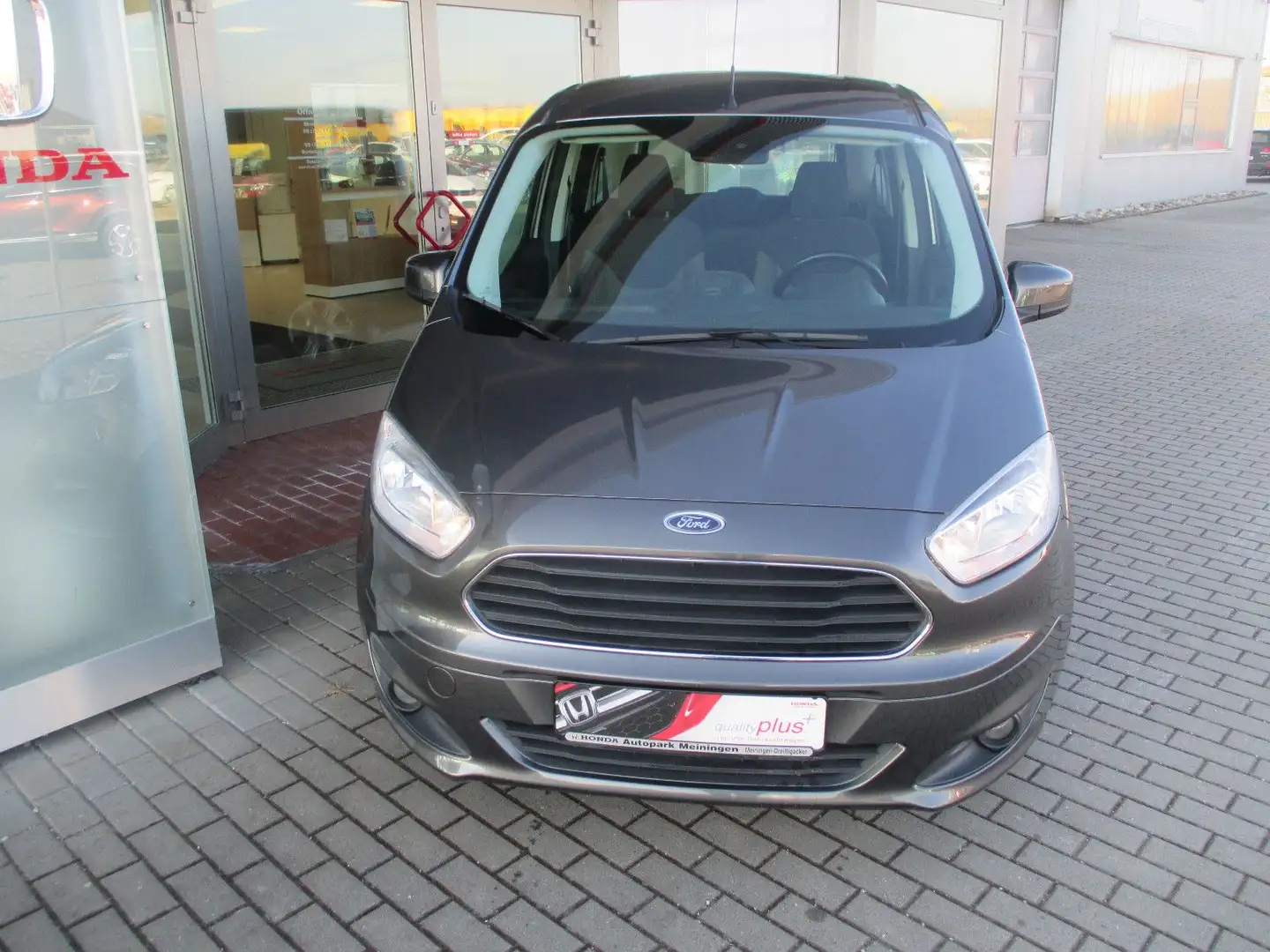 Ford Tourneo Courier Trend Grijs - 2