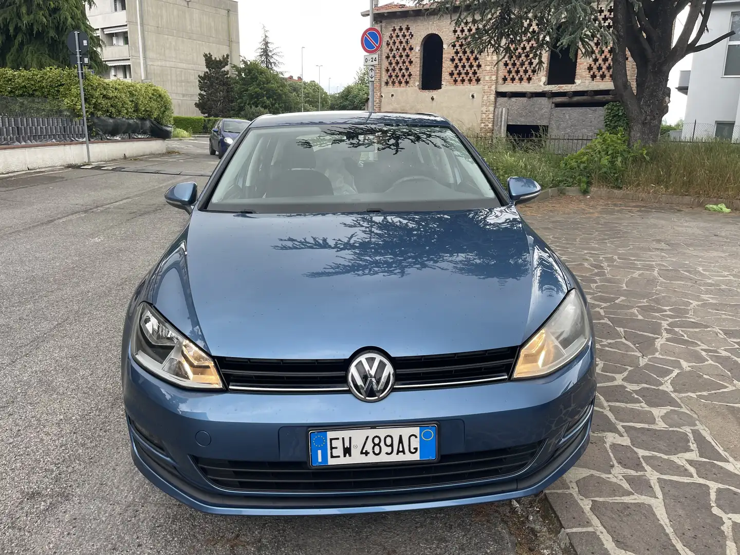 Volkswagen Golf 5p 1.6 tdi Trendline - 2